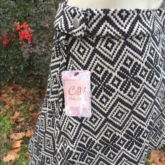 NWT Geo Print A-Line Skirt - Picture 5 of 6